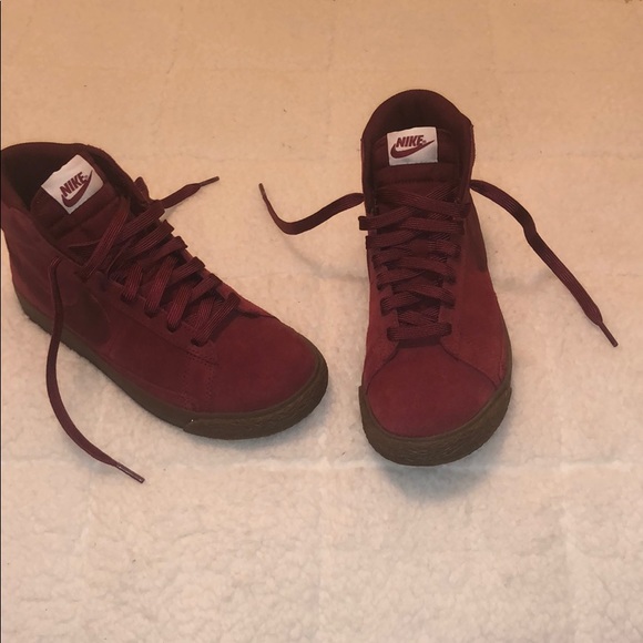 Nike Shoes - Sneakers